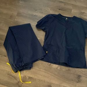Wonderwink Scrubs size large tall